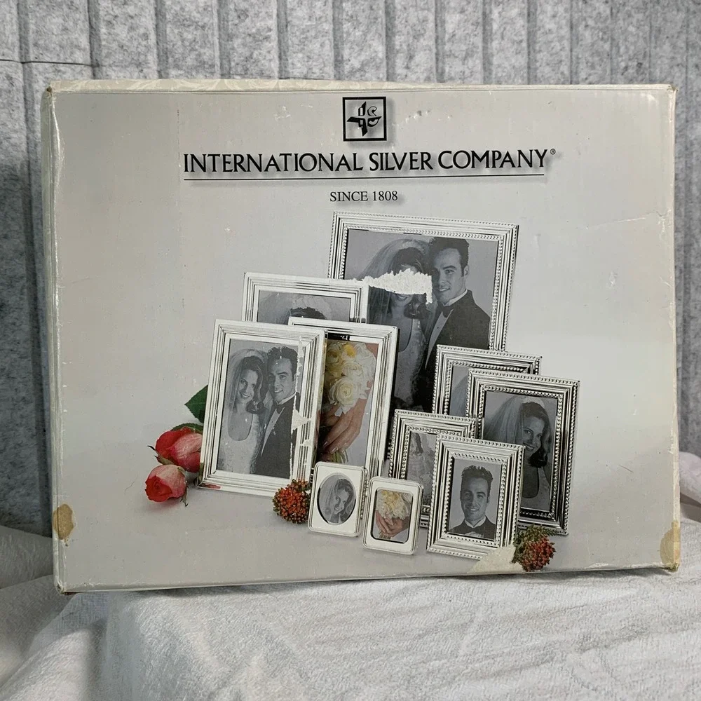 International Silver Company flaw missing